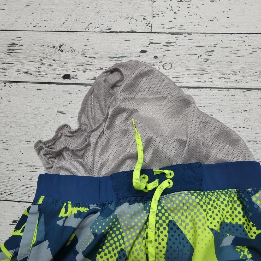 Nike‎ Swim Trunks Shorts Youth Large Blue Gray Neon Yellow Drawstring Mesh Lined
